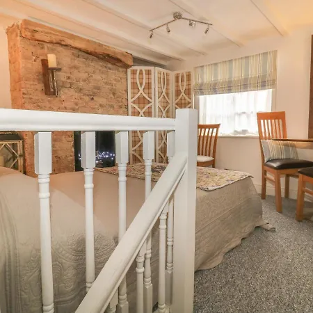 The Hideaway Apartment